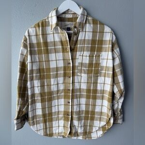 Universal Thread white yellow plaid flannel button down long sleeve top sz XS